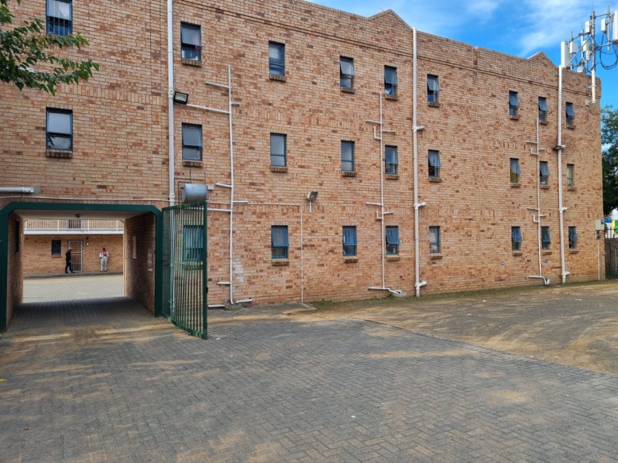 1 Bedroom Property for Sale in Willows Free State